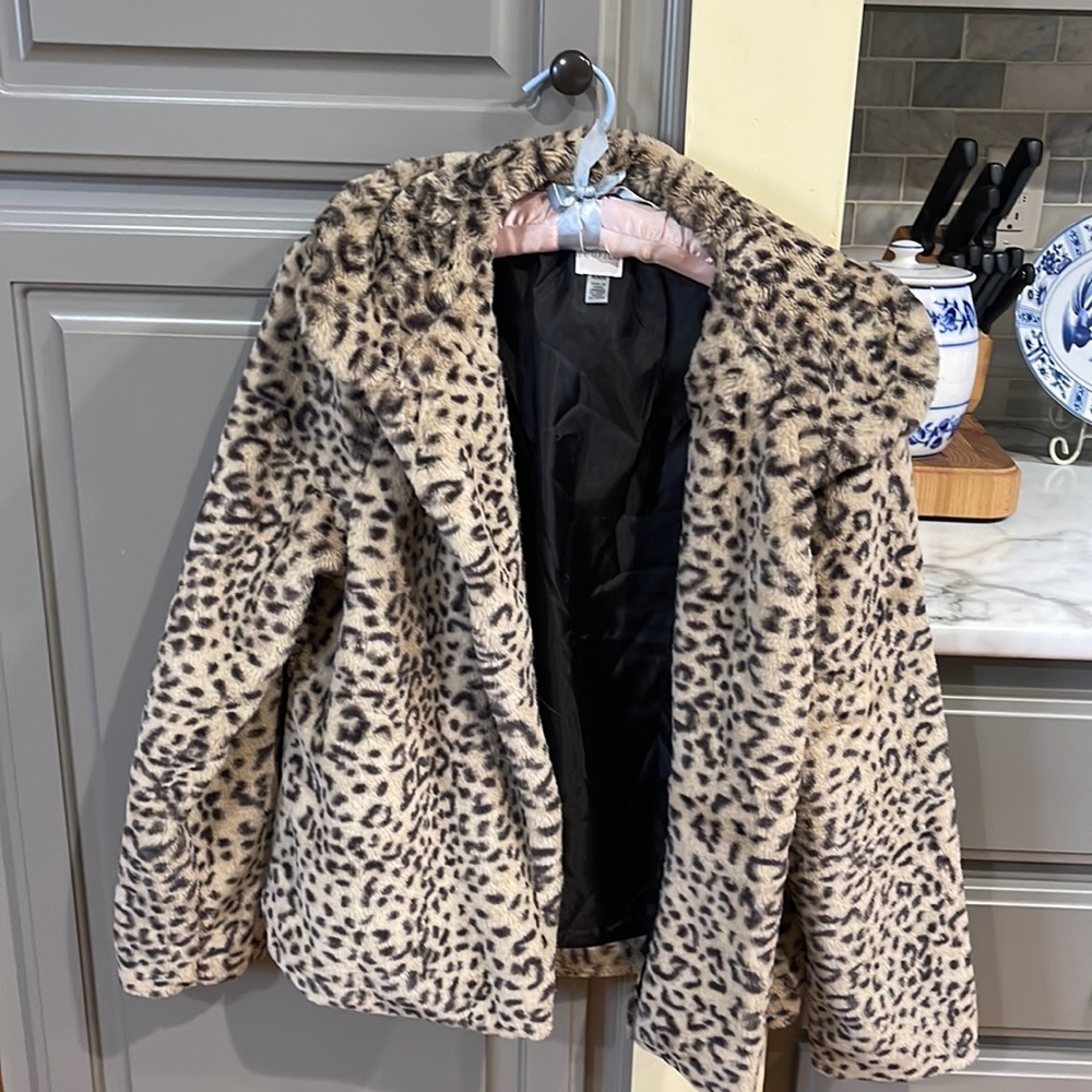 Cupid animal print coat Size Medium